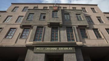 MSB: NATO’nun Türkiye’ye yönelik güvence tedbirleri kapsamında gönderdiği deniz karakol uçağı Adana’ya ulaştı